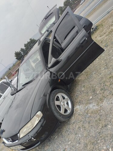 Opel Vectra 2001, 320,000 km - 1.8 l - Tovuz