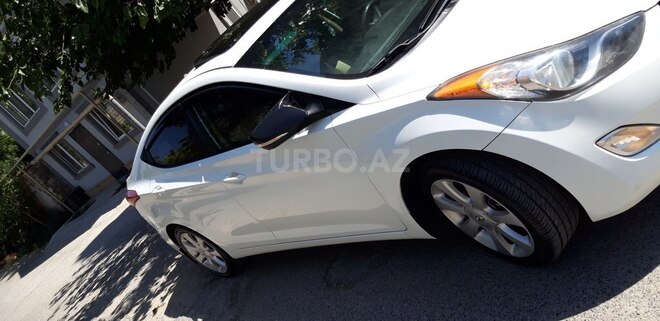 Hyundai Elantra 2013, 121,666 km - 1.8 l - Bakı