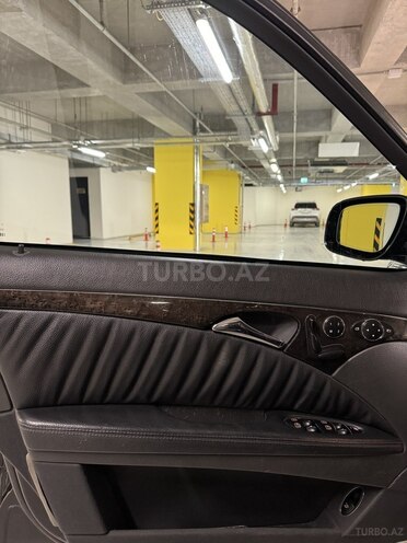 Mercedes E 240 2004, 224,000 km - 2.6 l - Gəncə