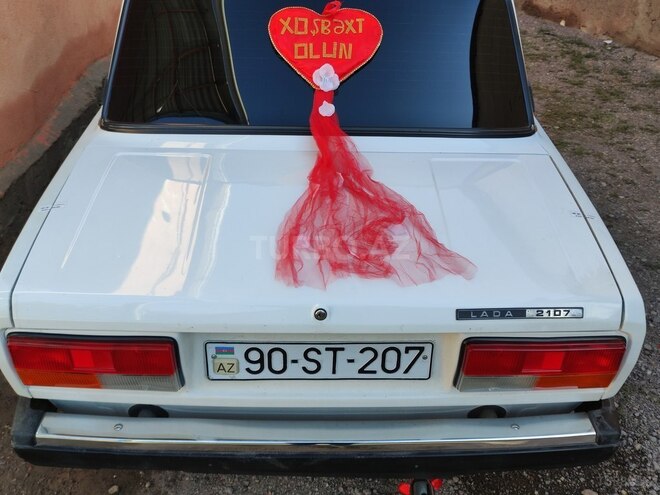 LADA (VAZ) 2107 2010, 254,000 km - 1.7 l - Naxçıvan