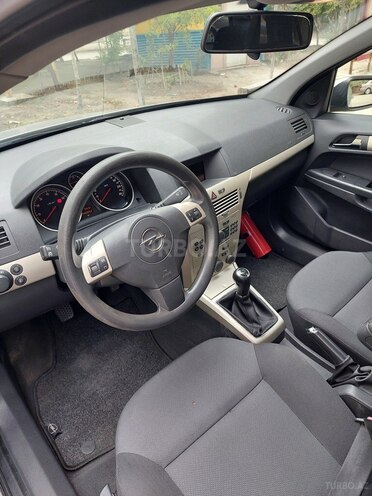 Opel Astra 2007, 179,300 km - 1.4 л - Sumqayıt