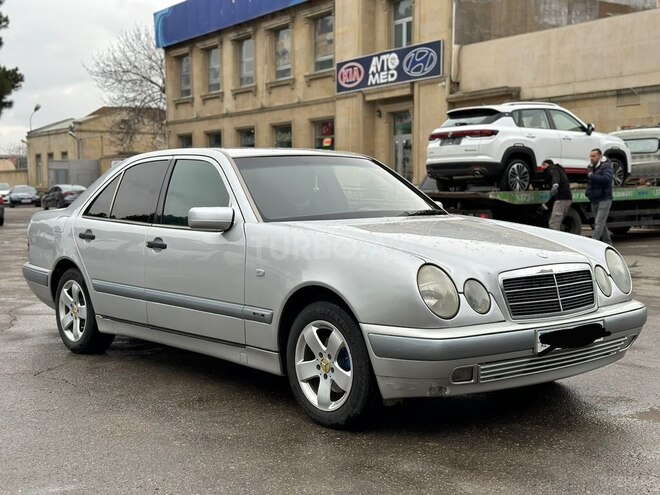 Mercedes E 230 1996, 315,000 km - 2.3 л - Bakı