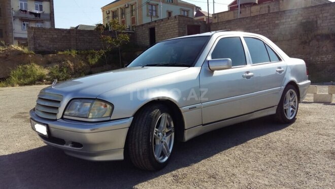 Mercedes C 230 2000, 300,000 km - 2.3 л - Gəncə