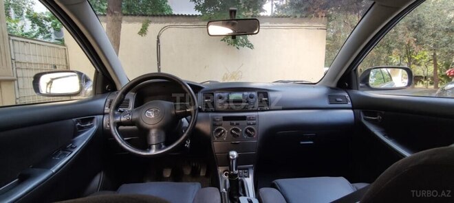 Toyota Corolla 2004, 365,555 km - 1.4 l - Bakı