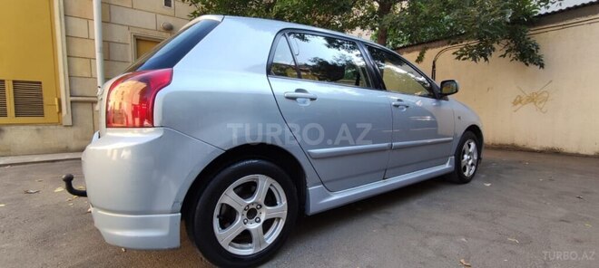 Toyota Corolla 2004, 365,555 km - 1.4 l - Bakı