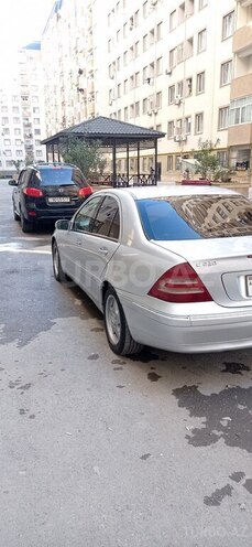 Mercedes C 240 2002, 208,000 km - 2.4 л - Bakı
