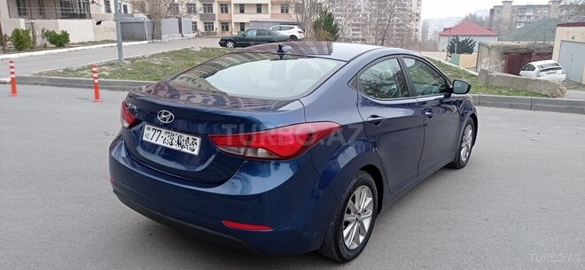 Hyundai Elantra 2015, 145,000 km - 1.8 л - Bakı