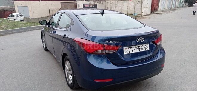 Hyundai Elantra 2015, 145,000 km - 1.8 л - Bakı