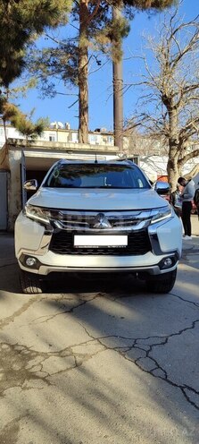 Mitsubishi Pajero Sport 2018, 20,549 km - 3.0 l - Bakı