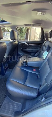Mitsubishi Pajero Sport 2018, 20,549 km - 3.0 l - Bakı
