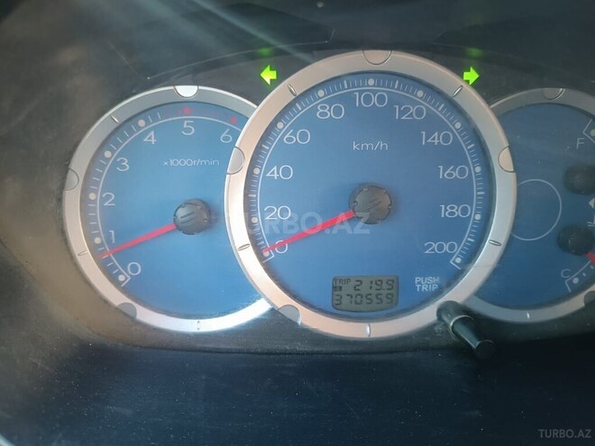 Mitsubishi L200 2008, 370,000 km - 2.5 l - Bakı