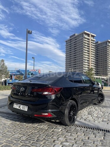 Hyundai Elantra 2018, 133,576 km - 2.0 l - Bakı