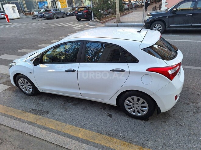 Hyundai i30 2015, 140,000 km - 1.6 л - Bakı