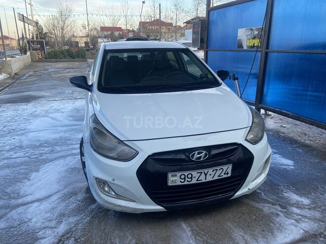 Hyundai Accent 2011, 157,573 km - 1.6 л - Sumqayıt
