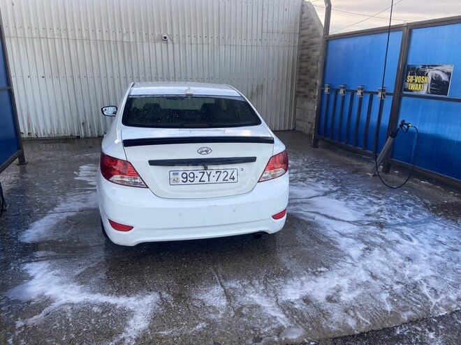 Hyundai Accent 2011, 157,573 km - 1.6 л - Sumqayıt