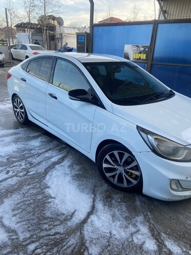Hyundai Accent 2011, 157,573 km - 1.6 л - Sumqayıt