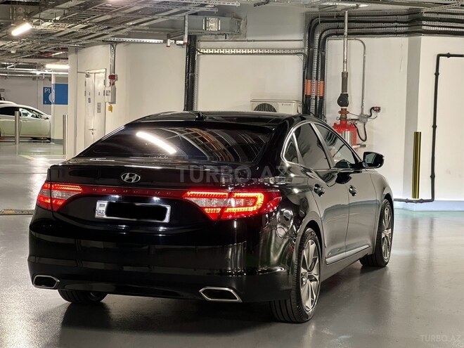 Hyundai Grandeur 2015, 188,000 km - 2.2 l - Bakı