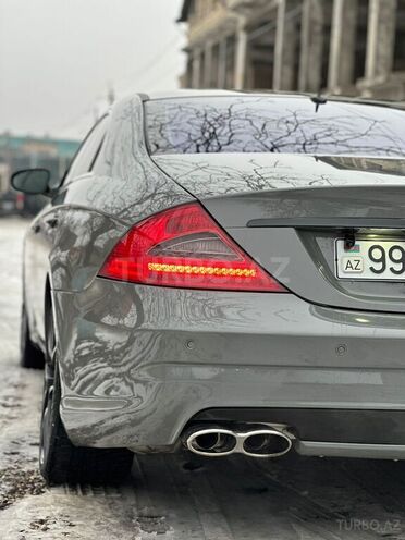 Mercedes CLS 350 2006, 263,000 km - 3.5 л - Qusar
