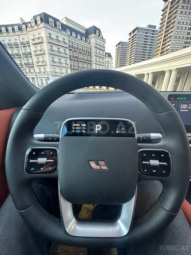 Li Auto L9 2023, 0 km - 1.5 л - Bakı