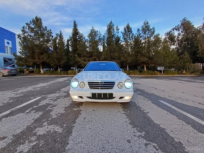 Mercedes E 270 2000, 640,730 km - 2.7 l - Sabirabad