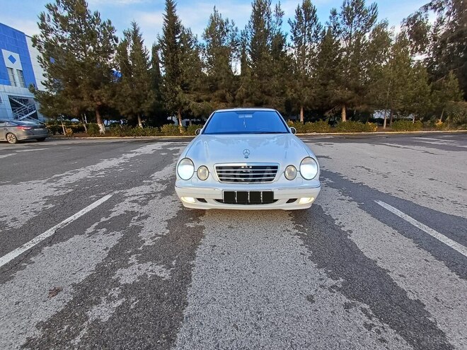 Mercedes E 270 2000, 640,730 km - 2.7 l - Sabirabad