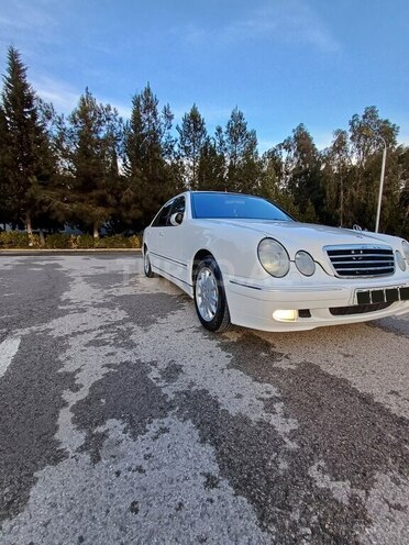 Mercedes E 270 2000, 640,730 km - 2.7 l - Sabirabad