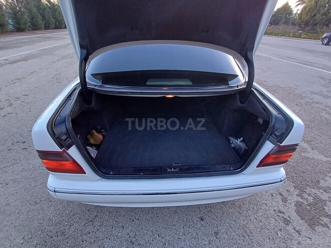 Mercedes E 270 2000, 640,730 km - 2.7 l - Sabirabad