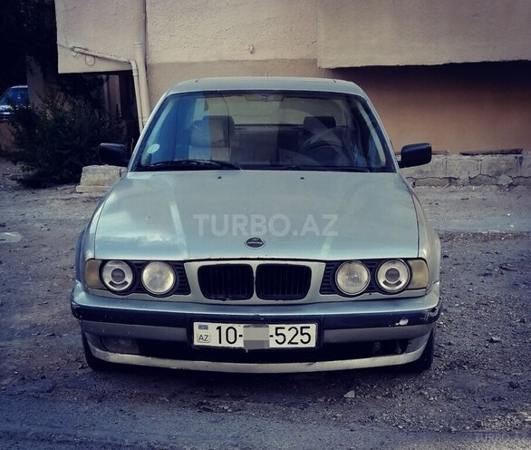 BMW 525 1989, 299,169 km - 2.5 l - Bakı