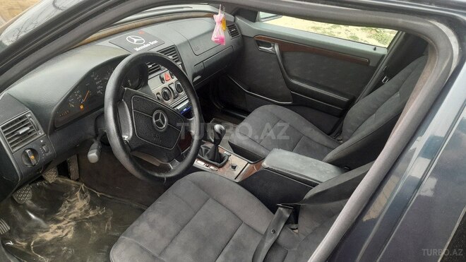 Mercedes C 180 1996, 256,000 km - 1.8 l - Sumqayıt