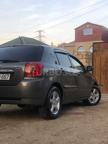 Toyota Corolla 2005, 277,000 km - 1.4 l - Bakı