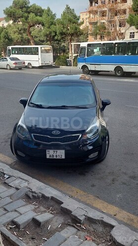 Kia Rio 2011, 320,000 km - 1.4 l - Sumqayıt