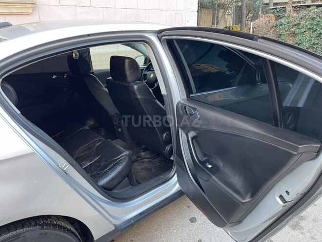 Volkswagen Passat 2005, 297,000 km - 2.0 л - Bakı