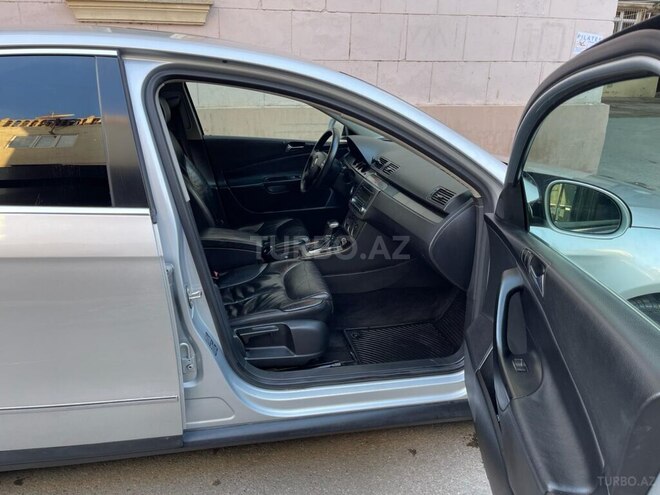 Volkswagen Passat 2005, 297,000 km - 2.0 л - Bakı