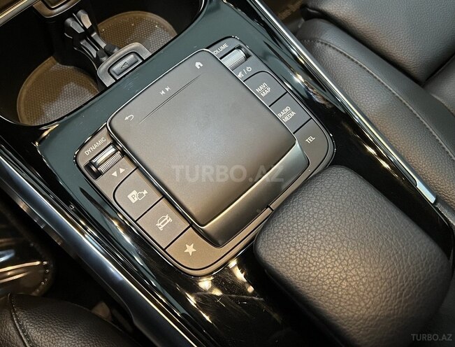 Mercedes GLB 200 4MATIC