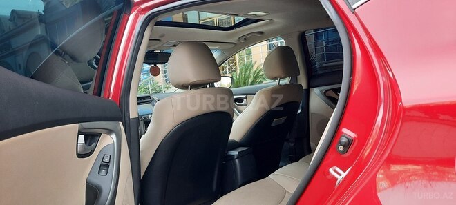 Hyundai Elantra 2014, 177,028 km - 1.8 l - Bakı