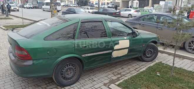 Opel Vectra 1996, 350,000 km - 1.7 l - Gəncə