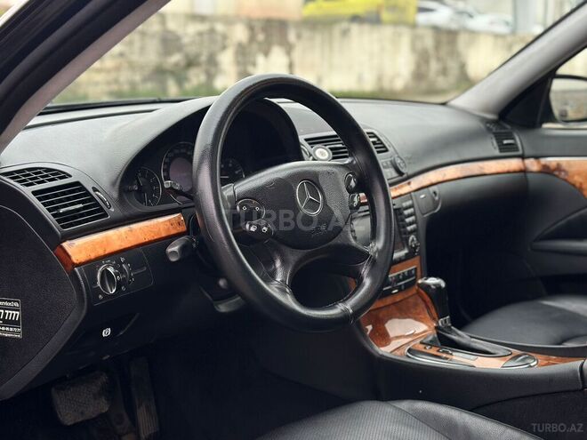 Mercedes E 220 2007, 290,576 km - 2.2 l - Bakı