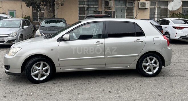 Toyota Corolla 2005, 197,576 km - 1.4 l - Bakı