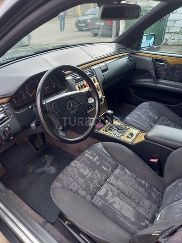 Mercedes E 200 1998, 388,450 km - 2.0 l - Bakı