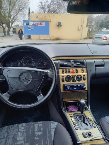 Mercedes E 200 1998, 388,450 km - 2.0 l - Bakı