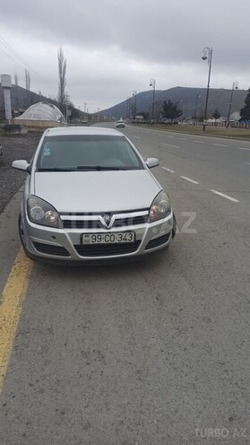 Opel Astra 2004, 346,150 km - 1.7 л - Qəbələ