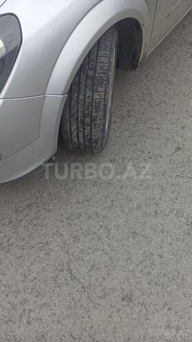 Opel Astra 2004, 346,150 km - 1.7 л - Qəbələ