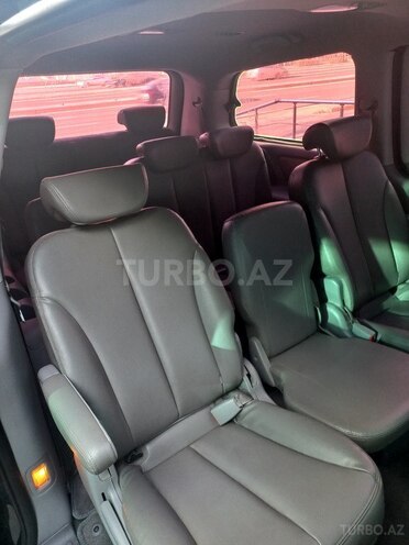 Kia Carnival 2013, 225,000 km - 2.2 l - Bakı