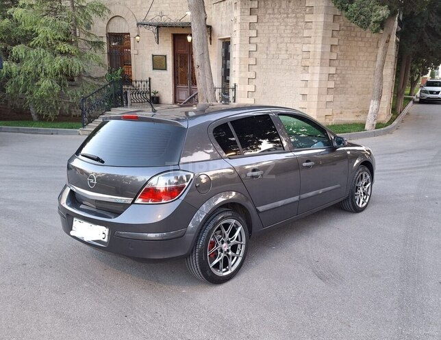Opel Astra 2009, 214,000 km - 1.4 l - Bakı