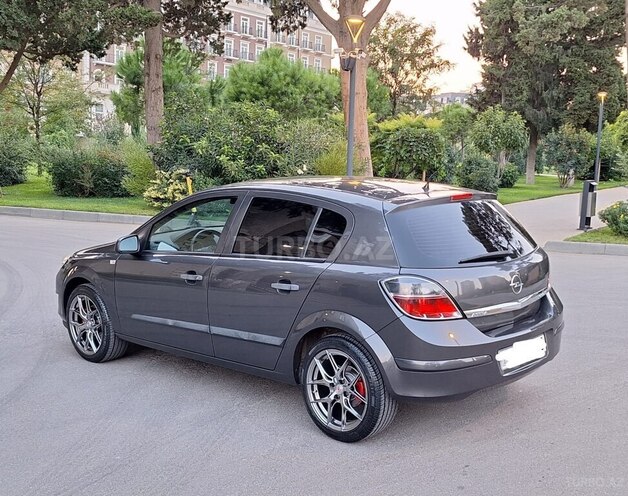Opel Astra 2009, 214,000 km - 1.4 l - Bakı