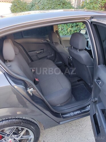 Opel Astra 2009, 214,000 km - 1.4 l - Bakı