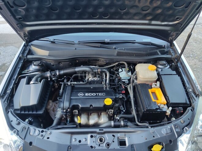 Opel Astra 2009, 214,000 km - 1.4 l - Bakı