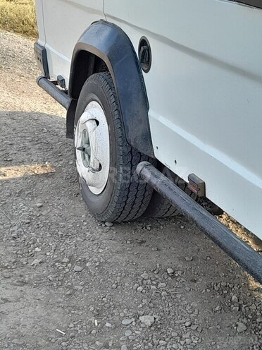 Mercedes 410 D 1998, 300,000 km - 2.9 l - Tovuz