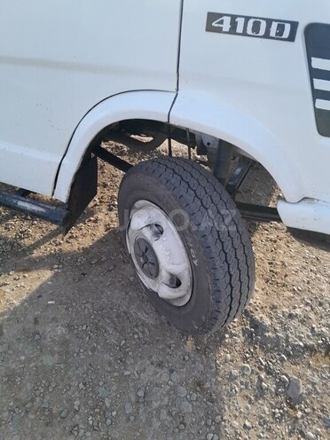 Mercedes 410 D 1998, 300,000 km - 2.9 l - Tovuz