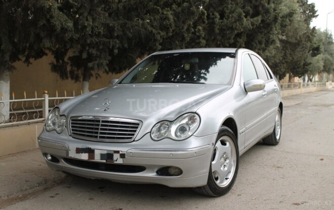 Mercedes C 240 2000, 275,000 km - 2.4 l - Bakı
